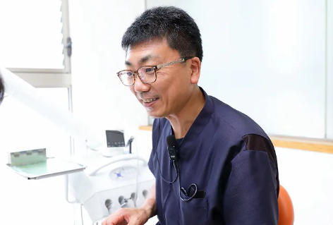 こみね歯科医院の医師